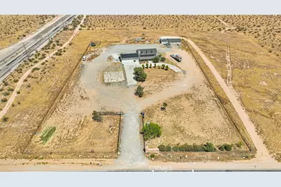 20045 Dale Evans, Apple Valley, CA 92307 - Photo 8