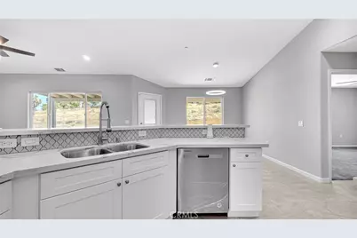 7939 Lassen Avenue, Hesperia, CA 92345 - Photo 24