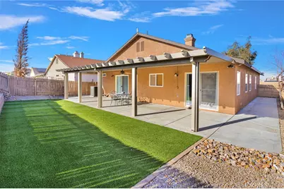 11979 Luna, Victorville, CA 92392 - Photo 46