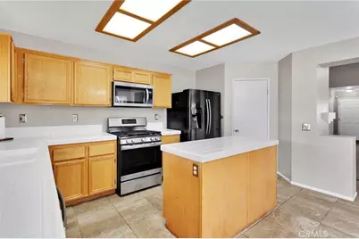 11979 Luna, Victorville, CA 92392 - Photo 14