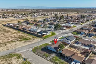 10424 Stage Coach Dr, Adelanto, CA 92301 - Photo 22