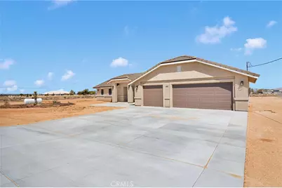 10647 Central Road, Apple Valley, CA 92308 - Photo 2
