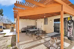 12889 Gifford, Victorville, CA 92392 - Photo 34