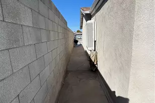 1912 Forane, Barstow, CA 92311 - Photo 12