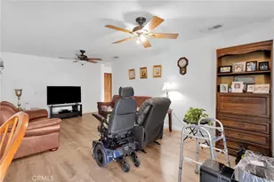 936 Pinon, Barstow, CA 92311 - Photo 18