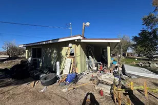 10175 Valle Vista, Phelan, CA 92371 - Photo 14