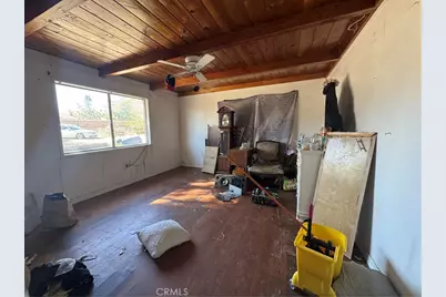 10175 Valle Vista, Phelan, CA 92371 - Photo 12