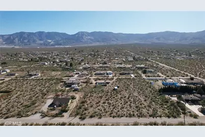 32573 Azurite, Lucerne Valley, CA 92356 - Photo 12