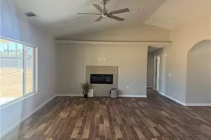 17995 Seaforth St, Hesperia, CA 92345 - Photo 10