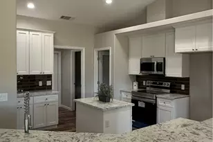 17995 Seaforth St, Hesperia, CA 92345 - Photo 2