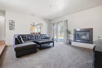 9323 Serra, Phelan, CA 92371 - Photo 8