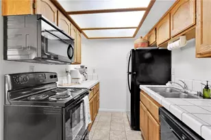 19242 Cottonwood Dr, Apple Valley, CA 92308 - Photo 16