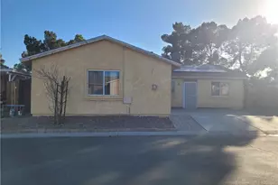 25064 Avenida Laredo, Barstow, CA 92311 - Photo 2