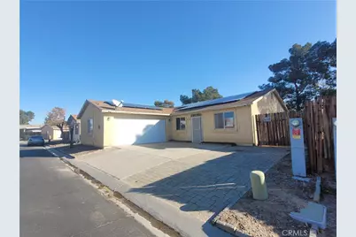 25064 Avenida Laredo, Barstow, CA 92311 - Photo 4
