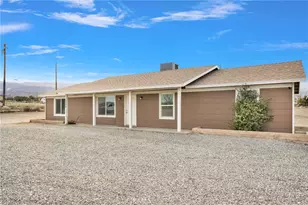 10088 Beekley, Phelan, CA 92371 - Photo 4