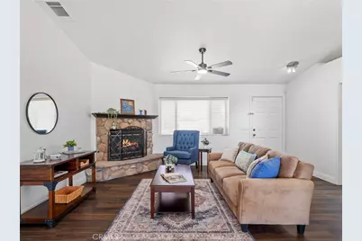 22163 Broken Lance Road, Apple Valley, CA 92307 - Photo 18