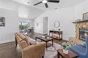 22163 Broken Lance Rd, Apple Valley, CA 92307 - Photo 14