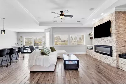 12634 Spring Valley Parkway, Victorville, CA 92395 - Photo 8