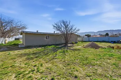 10380 Baker Road, Lucerne Valley, CA 92356 - Photo 30