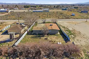 10380 Baker Rd, Lucerne Valley, CA 92356 - Photo 40
