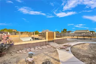 17412 Danbury Ave, Hesperia, CA 92345 - Photo 46