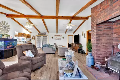 10276 Aster Road, Oak Hills, CA 92344 - Photo 12