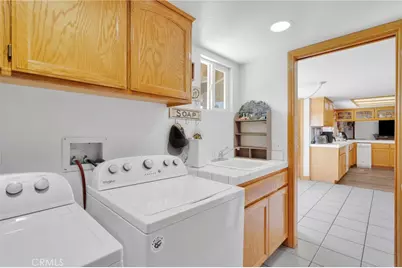 10276 Aster Road, Oak Hills, CA 92344 - Photo 42