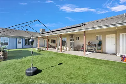 10276 Aster Road, Oak Hills, CA 92344 - Photo 48
