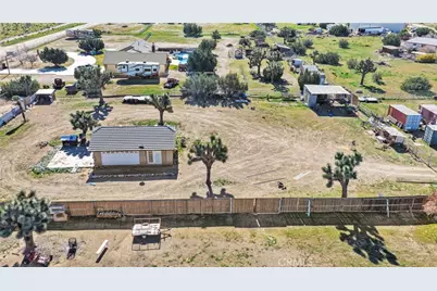 10276 Aster Road, Oak Hills, CA 92344 - Photo 62