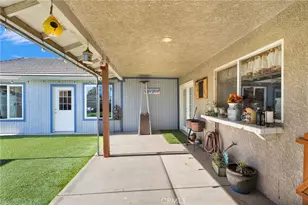 10276 Aster Rd, Oak Hills, CA 92344 - Photo 40