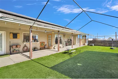 10276 Aster Road, Oak Hills, CA 92344 - Photo 40
