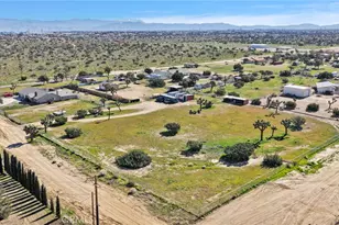 10276 Aster Rd, Oak Hills, CA 92344 - Photo 56