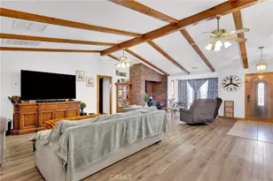10276 Aster Rd, Oak Hills, CA 92344 - Photo 12