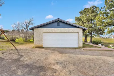 4875 Sunnyslope, Phelan, CA 92371 - Photo 44