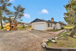 4875 Sunnyslope, Phelan, CA 92371 - Photo 38