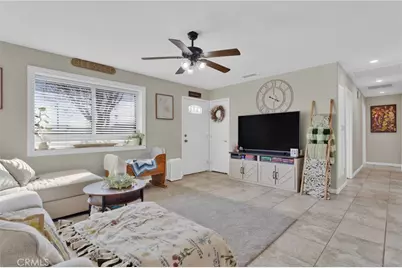 16654 Pawnee, Apple Valley, CA 92307 - Photo 10