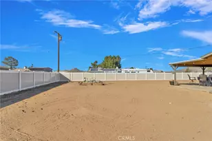 16654 Pawnee, Apple Valley, CA 92307 - Photo 38