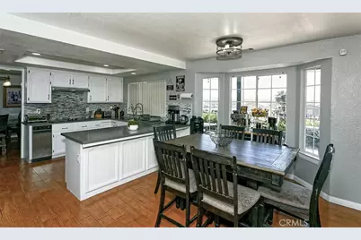 13665 Hidden Valley Road, Victorville, CA 92395 - Photo 12