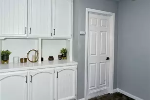 13665 Hidden Valley Rd, Victorville, CA 92395 - Photo 30