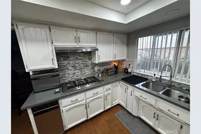 13665 Hidden Valley Road, Victorville, CA 92395 - Photo 36