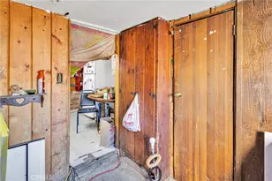 11805 Cove, Lucerne Valley, CA 92356 - Photo 18