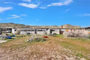 11805 Cove, Lucerne Valley, CA 92356 - Photo 22