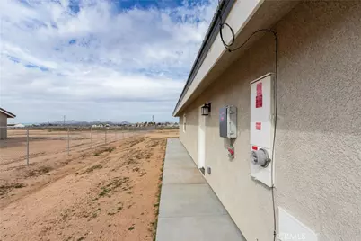 22562 Houston Street, Apple Valley, CA 92308 - Photo 52