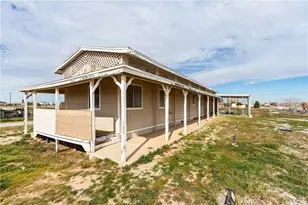 13920 Dos Palmas, Victorville, CA 92392 - Photo 34