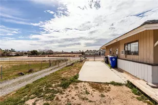 13920 Dos Palmas, Victorville, CA 92392 - Photo 48