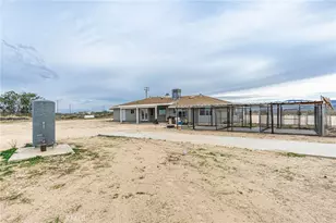 46334 Alamosa, Newberry Springs, CA 92365 - Photo 14