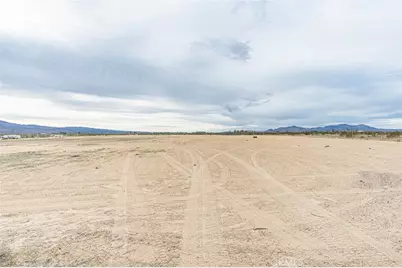 46334 Alamosa, Newberry Springs, CA 92365 - Photo 12