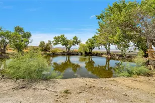 38450 State Hwy 18, Lucerne Valley, CA 92356 - Photo 44