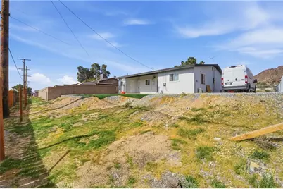 23921 South, Apple Valley, CA 92307 - Photo 40