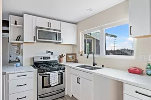 29246 Radio, Barstow, CA 92311 - Photo 28